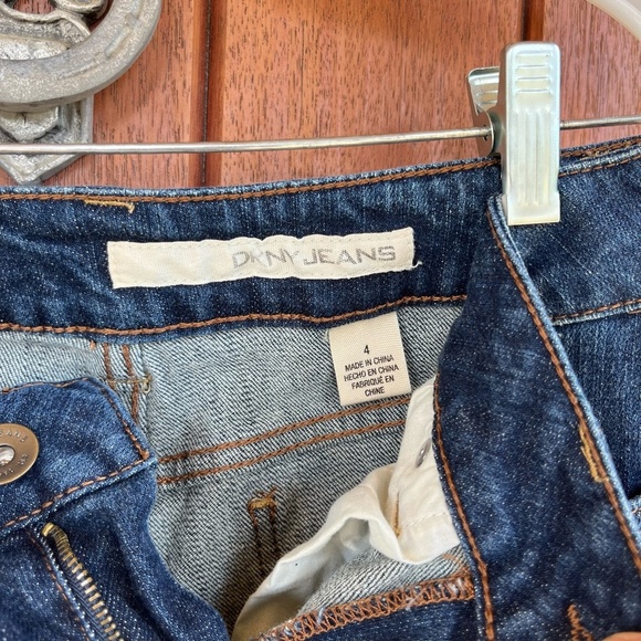 DKNY Skinny Jeans - Picture 9 of 10